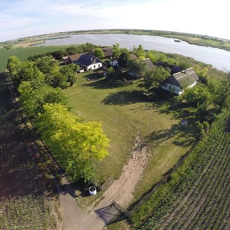 Вилла Roka'S- Farm Supljak Экстерьер фото